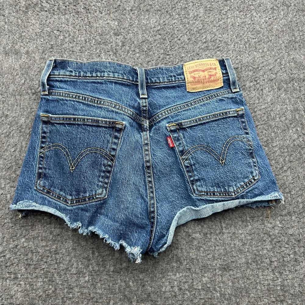 Levi's 501 Cut-Off Denim Shorts Womens 26 Blue Distressed Button Fly Duke
